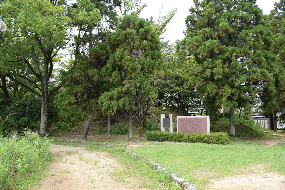 幕末京都逍遥 その151 「鳥羽離宮跡」_e0158128_22012366.jpg