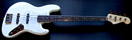 埼玉県・高瀬さんオーダーの「Modern J-Bass」が完成!!_e0053731_16295054.jpg