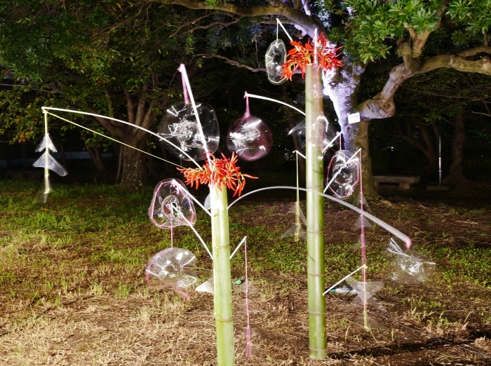 　　野外いけばな展　　２０１８-１０-１４　００：００_b0093754_18232709.jpg