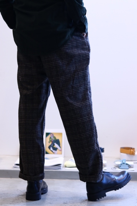 S.i.m Tweed 2Tuck Trousers 発売_f0224266_16473202.jpg