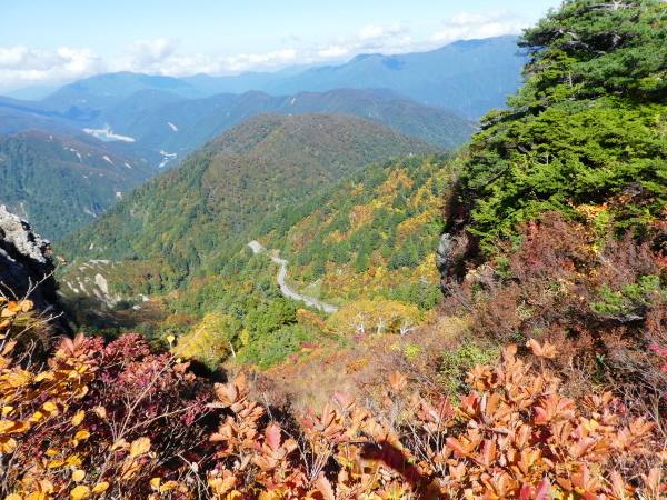 至福の時間過ごした　野谷荘司山　下山 編_d0170615_08260494.jpg