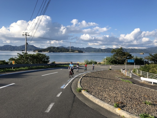 b0360823_18343124.jpeg