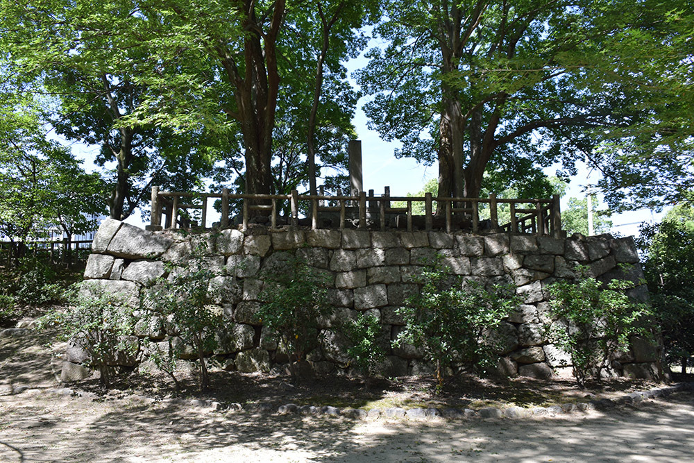 幕末京都逍遥 その162 「淀城跡」_e0158128_19352809.jpg
