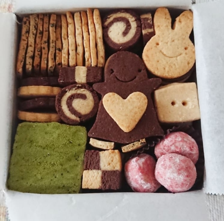 クッキー缶のレッスン🍪_a0113430_07014903.jpg