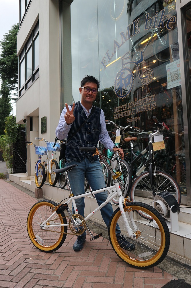 10月13日　渋谷　原宿　の自転車屋　FLAME bike前です_e0188759_19140532.jpg