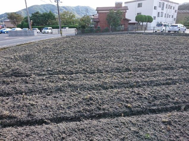 田んぼの高低直し_a0280584_18303319.jpg