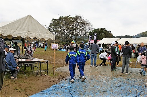 b0275715_21075388.jpg