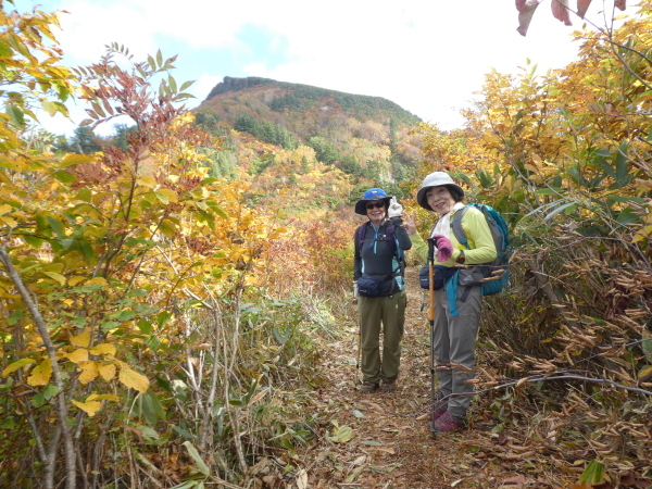 三方岩岳下山　ふくべ谷上園地展望台新コース散策　_d0170615_16502115.jpg