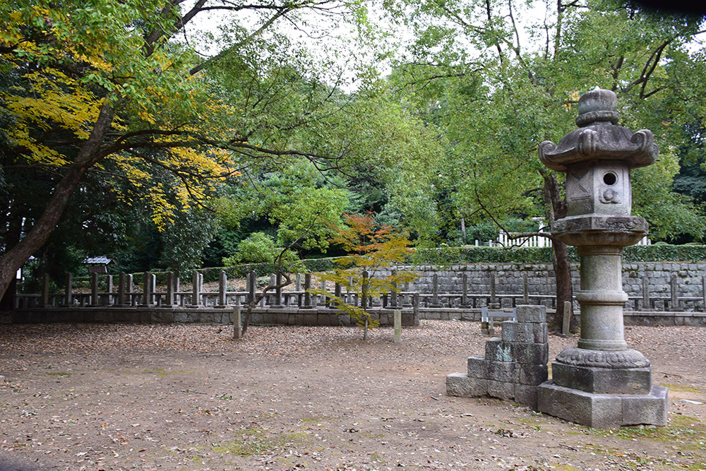 幕末京都逍遥　その１６５　「鳥羽伏見の戦い防長藩士の墓」_e0158128_13365734.jpg