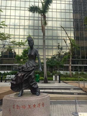 f0371533_22040328.jpg