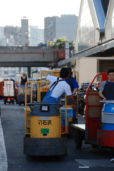 築地市場写真(2007年撮影)*クレジット入れれば無料利用OK_e0171573_17243326.jpg