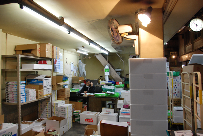 築地市場写真画像(2007年撮影)*クレジット入れれば無料利用OK_e0171573_17314941.jpg