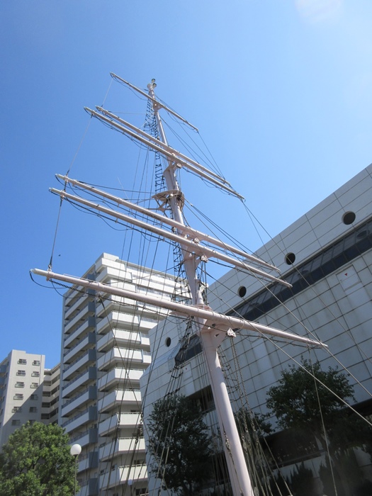 【横須賀歩き】ドブ板通りから三笠公園まで_b0009849_18164289.jpg