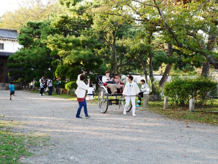 和歌山城で人力車の乗車体験　　２０１８-１０-１８　００：００_b0093754_20572255.jpg