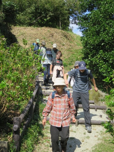 f0259373_12003924.jpg