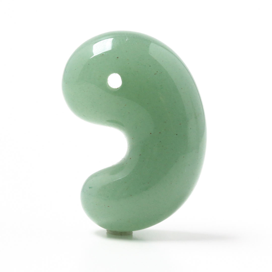 天然石 グリーンアベンチュリン 勾玉 大型 277g 天然石 グリーンアベンチュリン 勾玉 大型 277g 30ミリ初