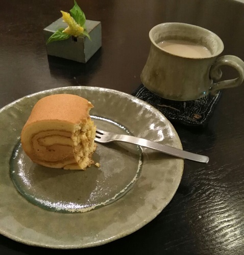 昨日のブローチ_b0322280_14055538.jpg
