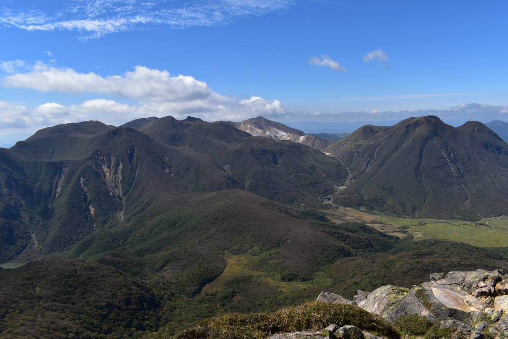 f0212511_22395784.jpg