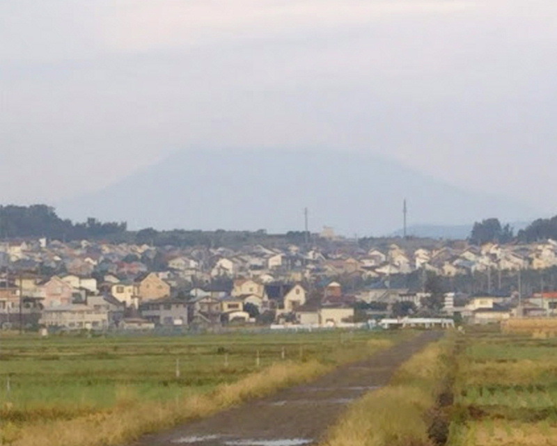 d0240223_07190960.jpg