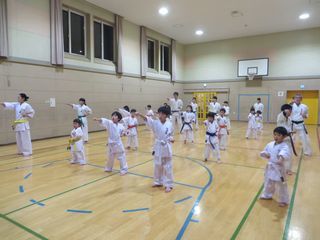 西町教室 秋期昇級審査会_c0118332_22342633.jpg
