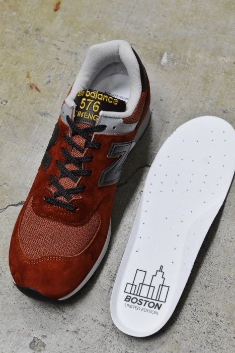 newbalance (MADE IN USA) M990 V4 久々の入荷です(^^♪_d0152280_14330791.jpg