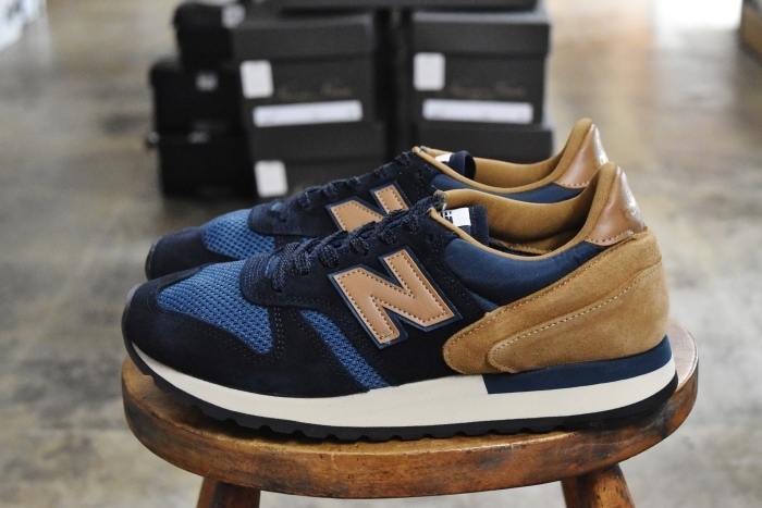 newbalance (MADE IN USA) M990 V4 久々の入荷です(^^♪_d0152280_14435254.jpg