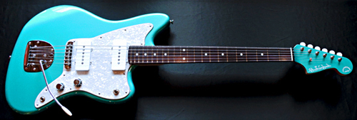 「Radiant Green MetallicのPsychomaster」1本目が完成!_e0053731_16295233.jpg