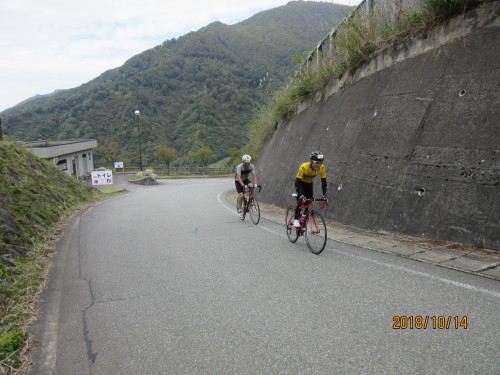 f0279343_02060107.jpg