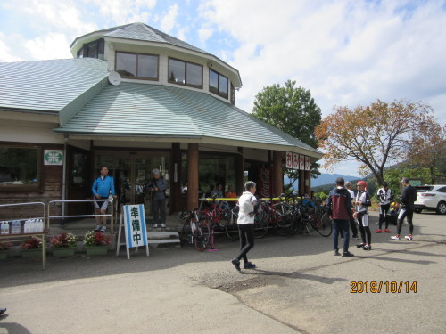 f0279343_02120373.jpg