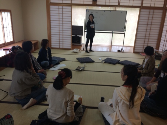 こども哲学 実践WS(5)会話と対話の違いは何か_e0382901_12240937.jpg