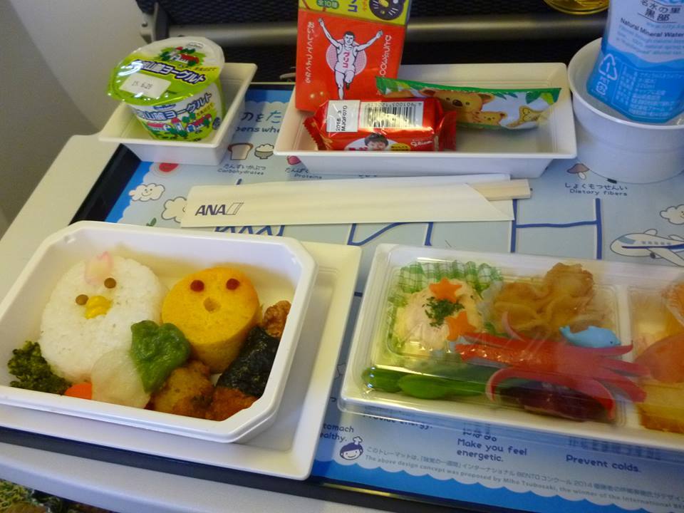 機内食_f0008510_14375690.jpg