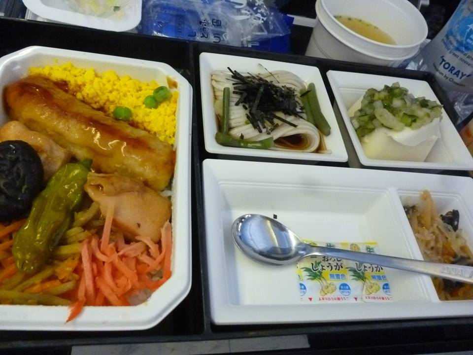 機内食_f0008510_14382992.jpg