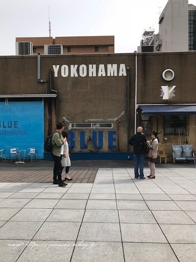 【ヴォーグ学園横浜校】ソレイアードのダブルファスナーポシェット＆横浜のお洒落カフェ_f0023333_07184073.jpg