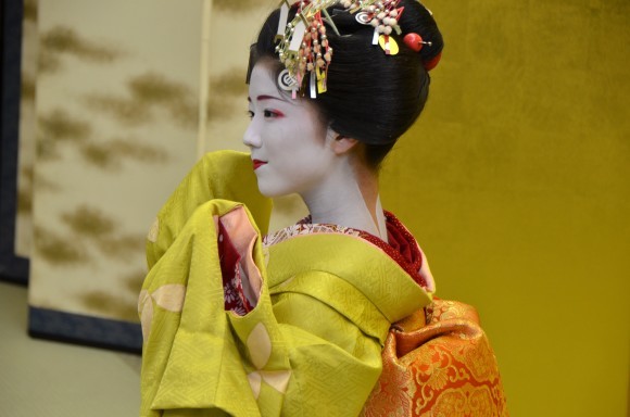 上七軒 大文字 勝奈さん その一 花街ぞめき Kagaizomeki
