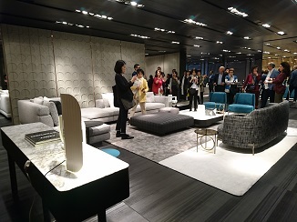 祝70周年、記念コレクションから!_d0091909_14584706.jpg