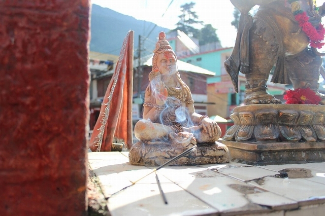 次男のインド旅行18 Dharamshala_b0064411_06553929.jpg