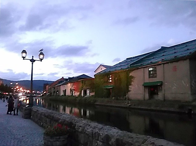 運河の周りをそぞろ歩き_d0295818_00174580.jpg