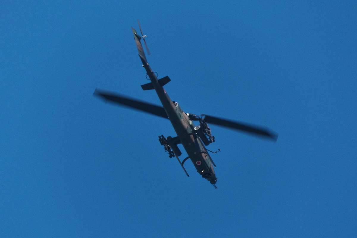 2018観閲式狂騒曲（その1）～訓練飛行に向かうヘリ大編隊が自宅上空を通過～_d0137627_21255245.jpg