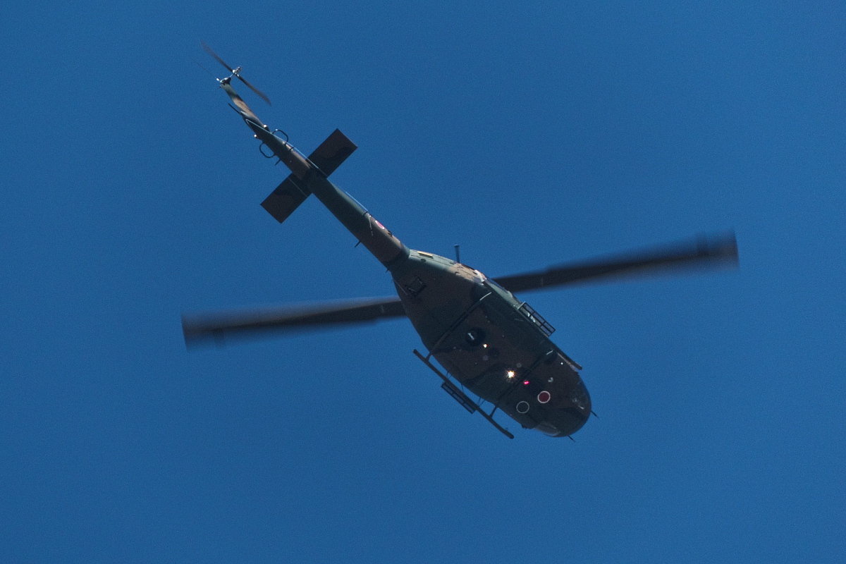 2018観閲式狂騒曲（その1）～訓練飛行に向かうヘリ大編隊が自宅上空を通過～_d0137627_21380651.jpg