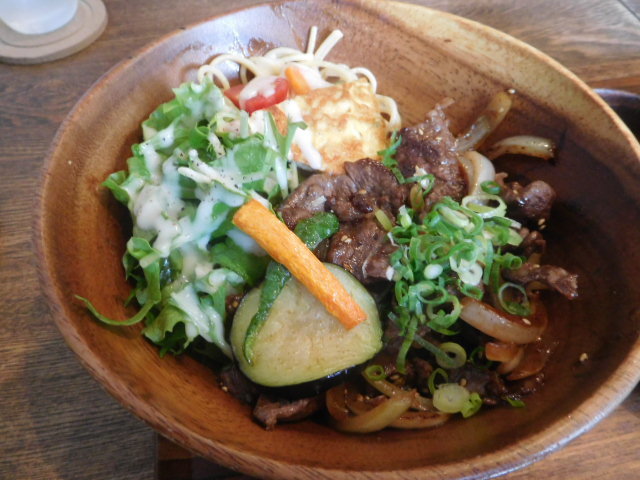 肉洋食オオタケ  おすすめ赤身ステーキセット_d0106134_07360071.jpg