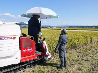 砂田米　七城町『砂田のれんげ米』の稲刈り2018　平成30年度の新米の先行予約受付をスタート!!(後編)_a0254656_17090238.jpg