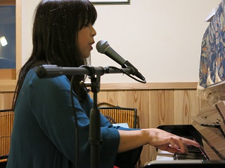 e0130185_1062631.jpg
