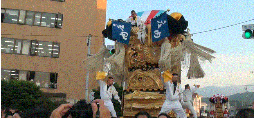 f0231709_17232688.gif