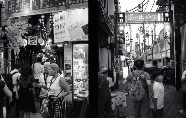 新宿駅西口雑景_d0339617_11381945.jpg