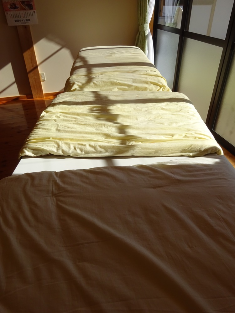 紅葉ライトアップ準備始まる_c0111229_18400143.jpg