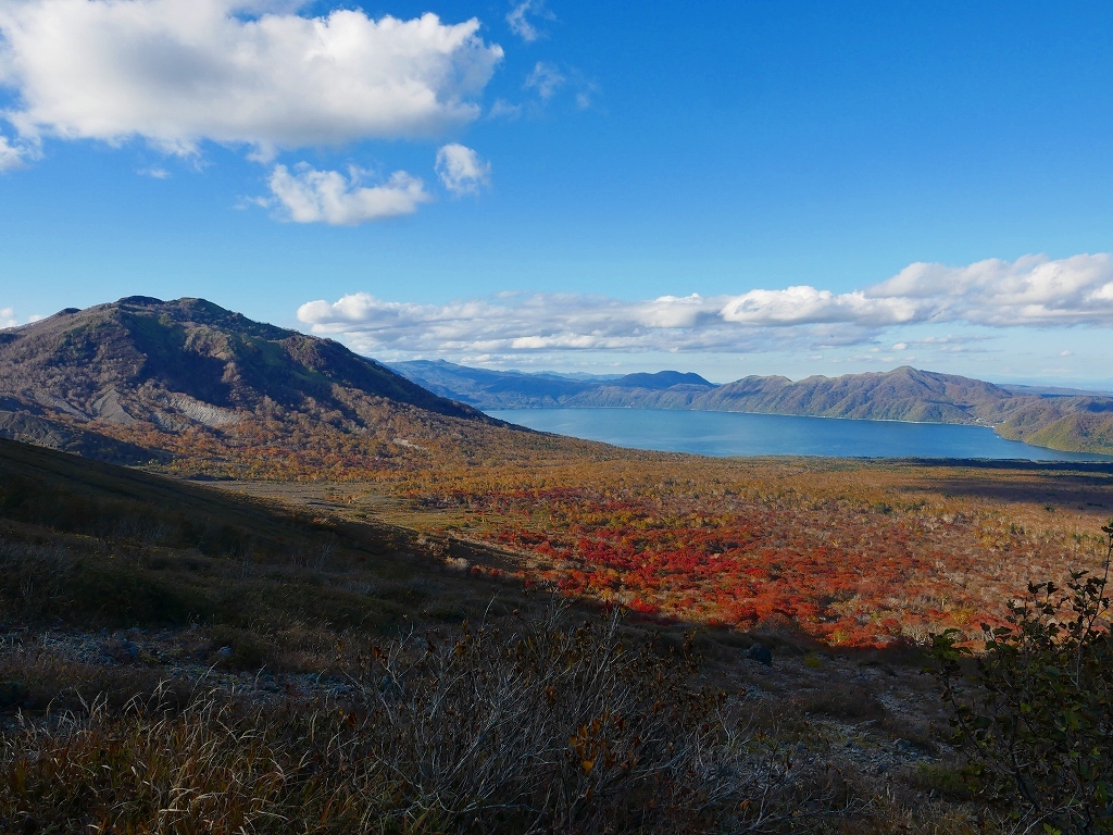 紅葉の樽前山、2018.10.19_f0138096_10081991.jpg