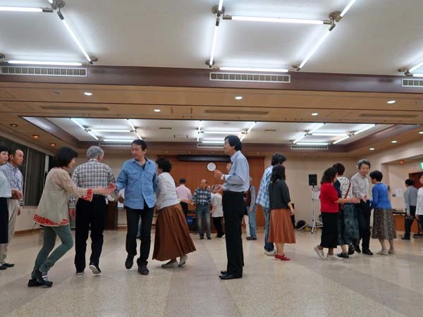10月20日　例会_b0337729_18365885.jpg