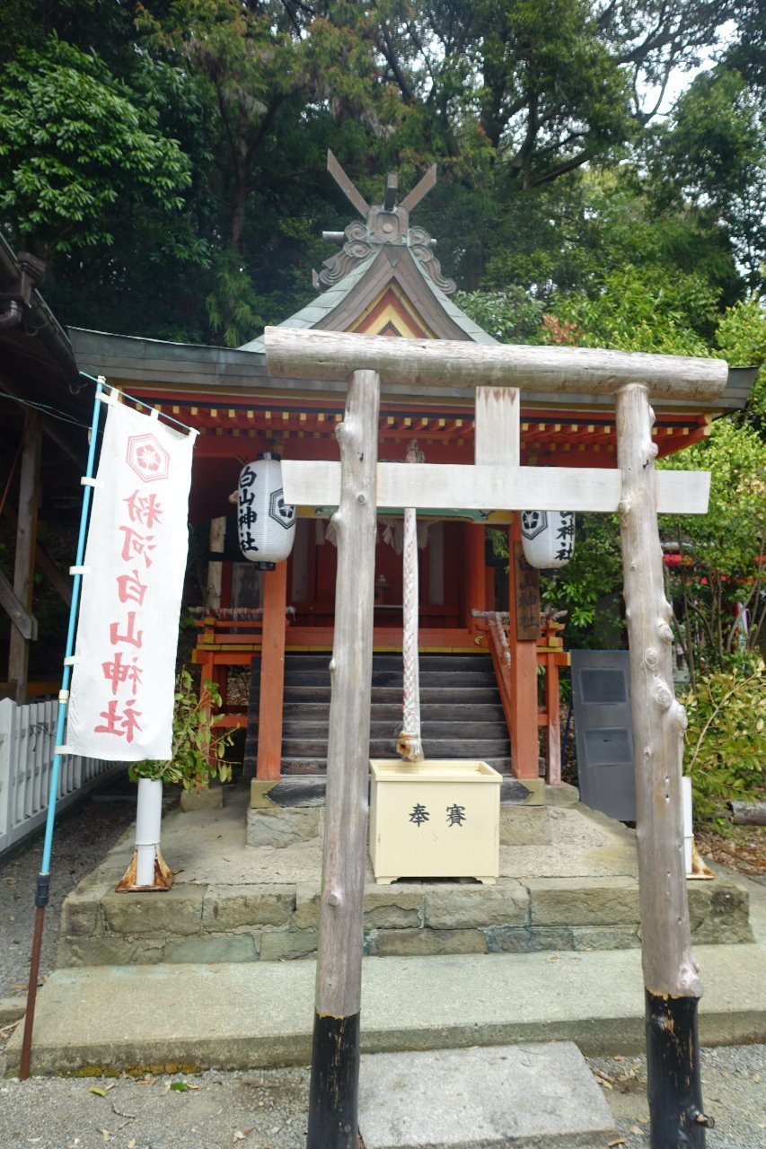 粉河産土神社 レトロな建物を訪ねて 粉河産土神社 レトロな建物を訪ねて