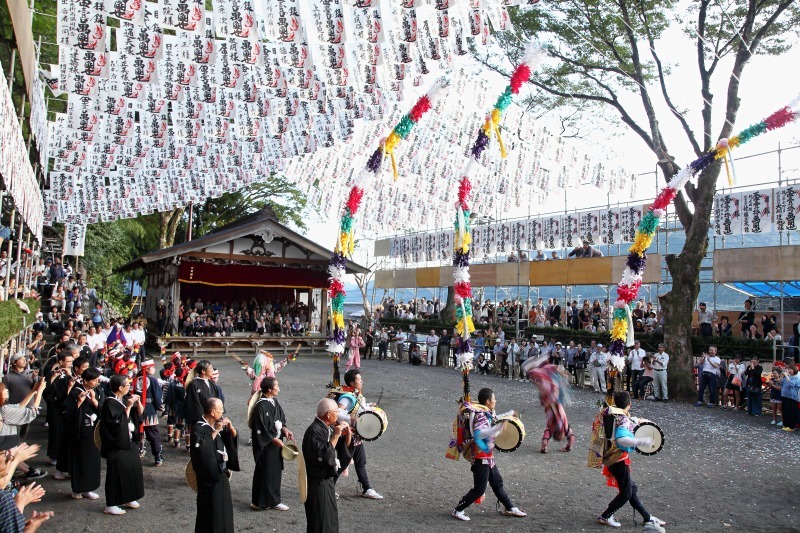 中津屋の大神楽・嘉喜踊　その6　かやしの踊り_c0196076_08034144.jpg