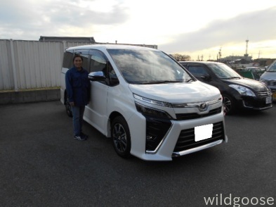祝☆納車 ハイゼット・ヴォクシー お買い上げ誠にありがとうございました(*´ω`)_c0213517_12093402.jpg